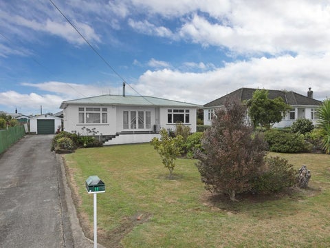 11 Matai Street, Marton