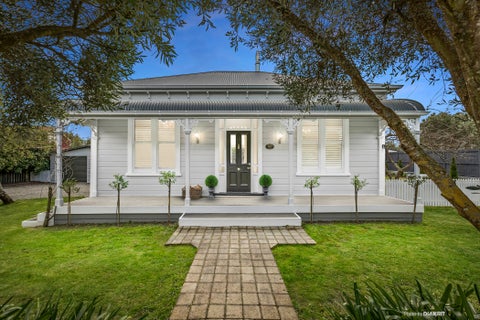 106 Jellicoe Street, Martinborough