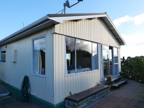 4 Victor Road, Raumati Beach, Paraparaumu