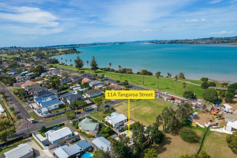 11A Tangaroa Street, Point England, Auckland
