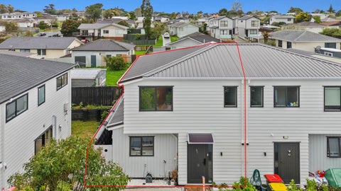 2/7 Gambare Place, Wattle Downs, Auckland