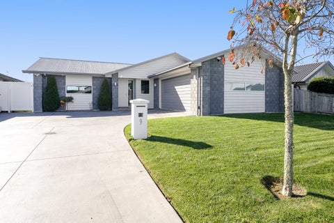 9 Rotomanu Place, Pyes Pa, Tauranga