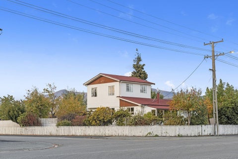 44 MacKenzie Drive, Twizel, Twizel