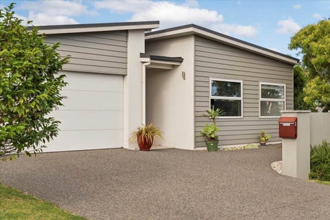 2 Ella Place, Papamoa Beach, Papamoa