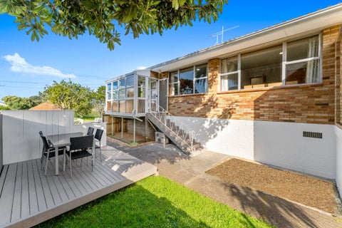 1/99 Tripoli Road, Panmure, Auckland