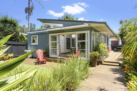 34 Queen Mary Avenue, New Lynn, Auckland
