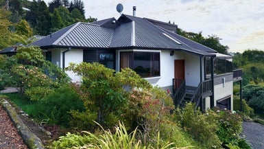 8 Ruru Avenue, Saint Leonards, Dunedin