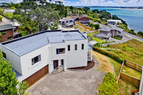 89G Island Bay Road, Beach Haven, Auckland