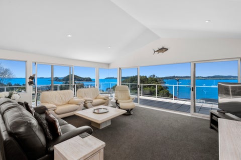 10 Wallace Lane, Paihia