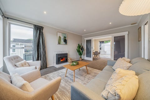 44 Waipounamu Drive, Kelson, Lower Hutt