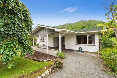 13 Matenga Street, Waikanae, Waikanae