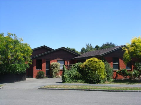 17 Ashfield Place, Ilam, Christchurch