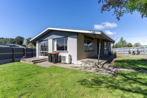 40 McCaughan Street, Browns, Winton