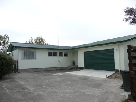 5 Adams Place, Kelvin Grove, Palmerston North