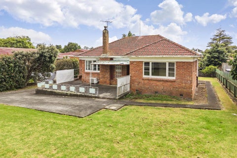 1/17 Tawhiri Road, One Tree Hill, Auckland