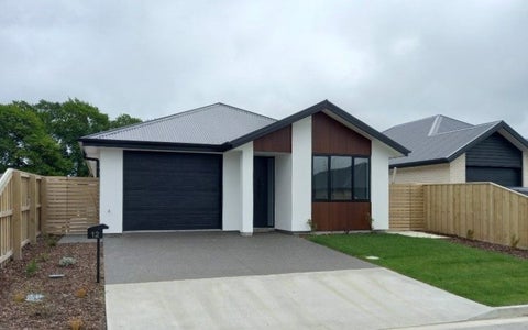 12 Quinn Crescent, Woodend, Woodend