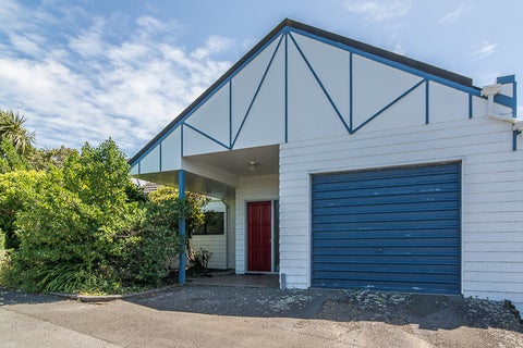 2/53 Dominion Park Street, Johnsonville, Wellington