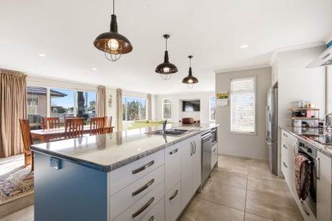 2 Brompton Close, Richmond Heights, Taupo