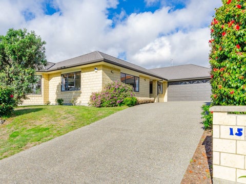 153 Milne Drive, Paraparaumu