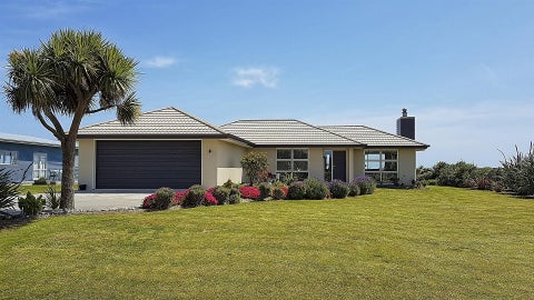 6 Elley Drive, Carters Beach, Westport