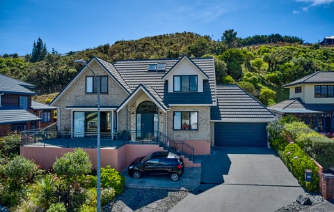 23 Kilkelly Close, Tawa, Wellington