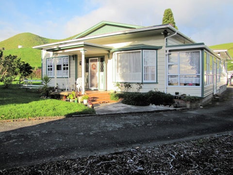 90 North Manakau Road, Manakau, Levin