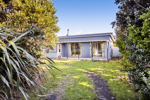 2 Wilson Road, Opunake