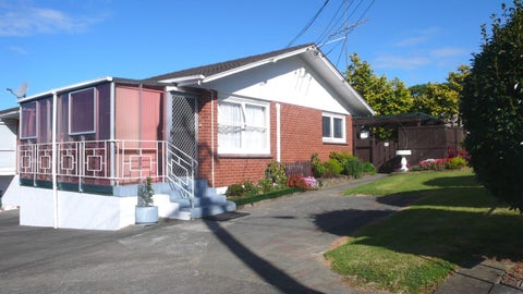1/16 Bailey Road, Mount Wellington, Auckland