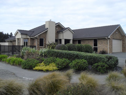 1 Woodhaven Place, Parklands, Christchurch