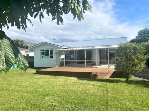 382 Te Moana Road, Waikanae, Waikanae