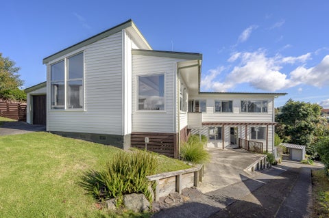 25 Landview Road, Parkvale, Tauranga