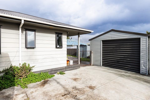 1200A Beatty Place, Mayfair, Hastings