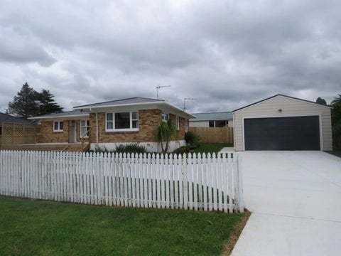21 Campbell Street, Waiuku, Waiuku
