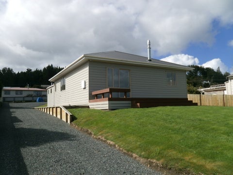 80 Salcombe Street, Kaitangata