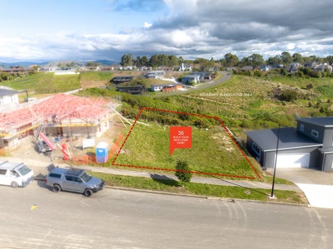 35 Vaucluse Heights, Fitzherbert, Palmerston North