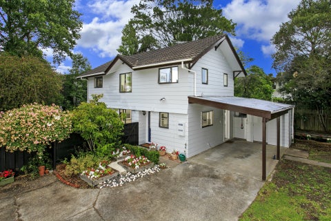 2/6 Tahinga Street, Northcote, Auckland