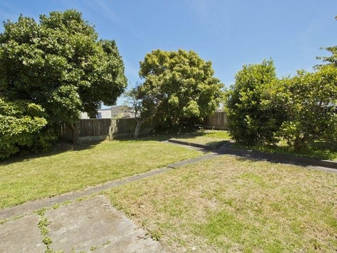 15 Lockwood Crescent, Taita, Lower Hutt