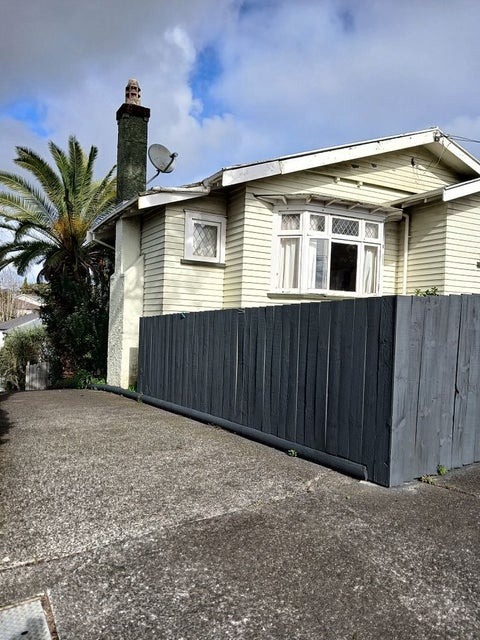 25 Abbotts Way, Remuera, Auckland