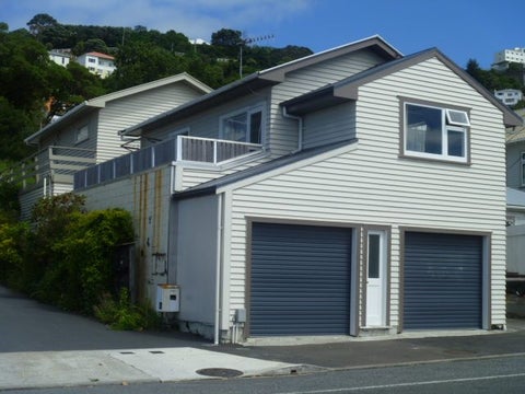 76 Queens Drive, Lyall Bay, Wellington