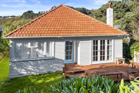 17 Kitchener Terrace, Johnsonville, Wellington