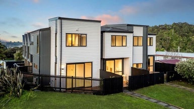 24B Hale Crescent, Bayview, Auckland