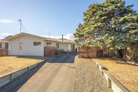 52 Sarah Street, Waikawa Beach, Manakau
