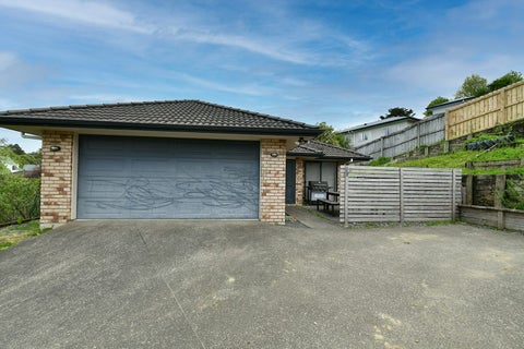 27 Amberly Rise, Helensville, Helensville