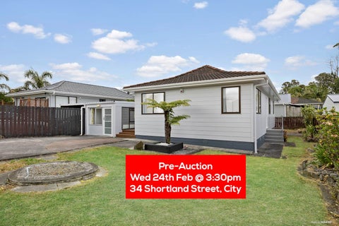 1/204 Waitemata Drive, Ranui, Auckland