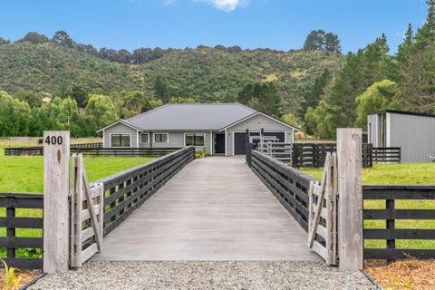 400 Katherine Mansfield Drive, Blue Mountains, Upper Hutt
