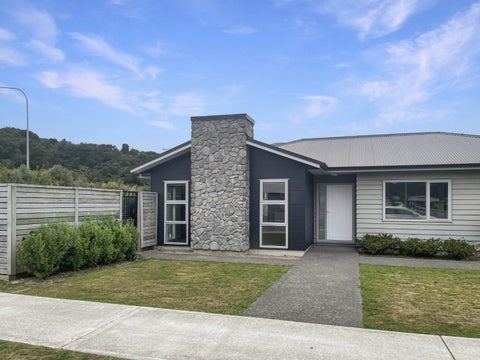 1 Grovedale Square, Wainuiomata, Lower Hutt