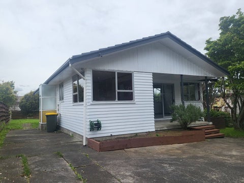 23 Roick Parade, Glen Eden, Auckland