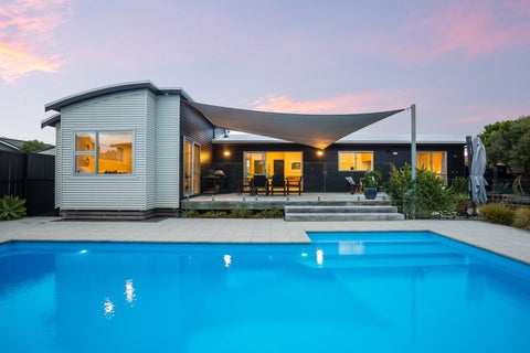 141 Field Way, Waikanae Beach, Waikanae