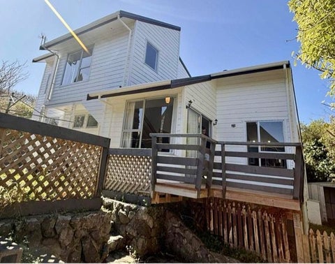 13A Kingsbridge Place, Newlands, Wellington