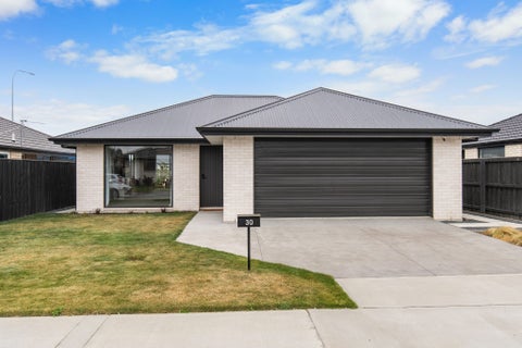 30 Croydon Street, Woodend, Woodend